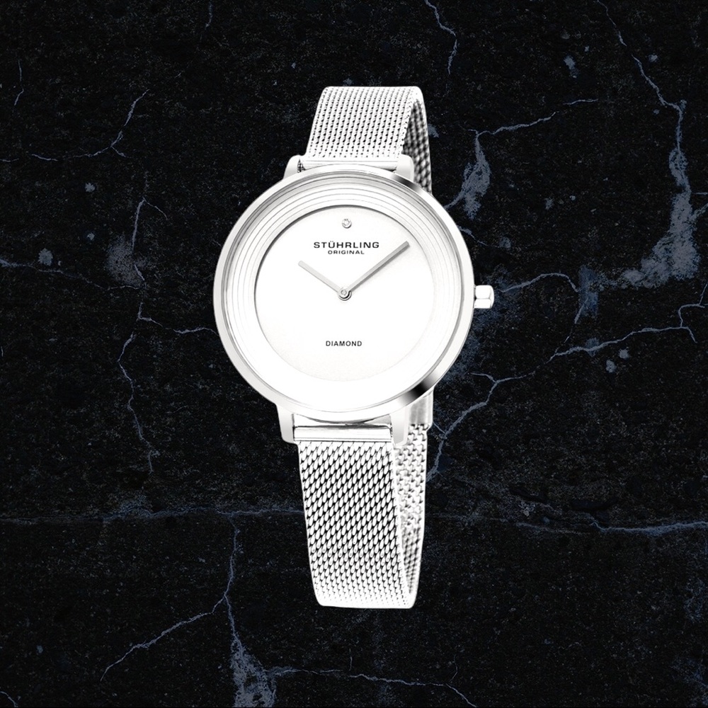 STÜHRLING Watch